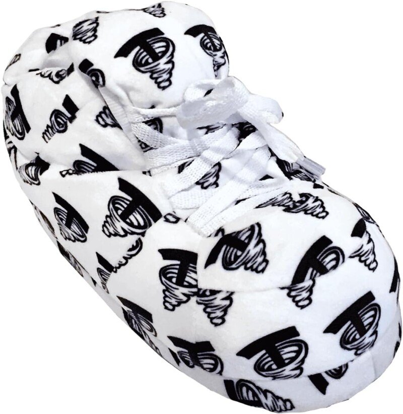 Happy Feet Sneaker Slippers Non-Slip Rubber Soles for Men, Women, and Kids - Image 17